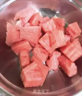 Make Bath melon step 1