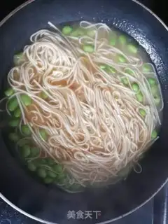 Make Doudou clean noodles step 4
