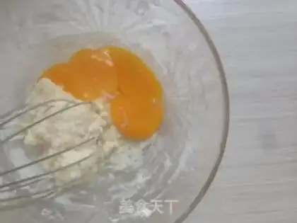 Make Slurpy dirty cake step 2