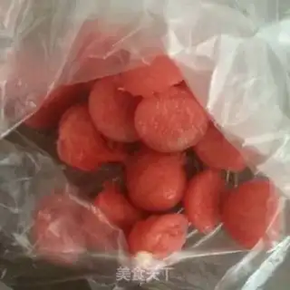 Make Watermelon hockey step 2
