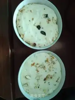 Make A bowl of cake step 4