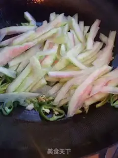 Make Green pepper for watermelon step 5