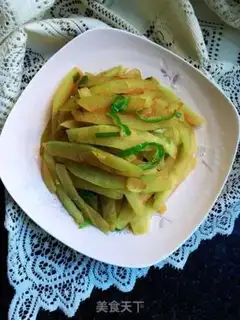 Make Green pepper for watermelon step 8