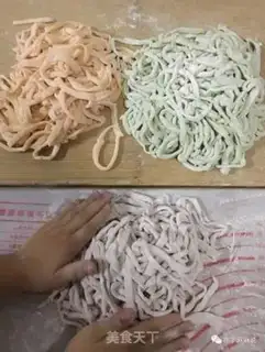 Make Three-color handmade noodles step 5