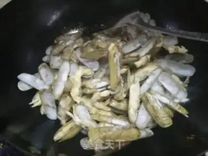 Make Frying a conch step 6