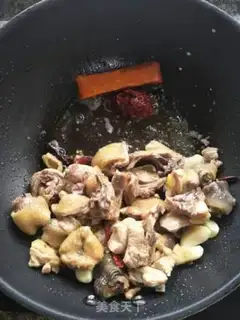 Make A chicken with red fever step 5