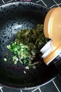 Make Hot noodles step 2