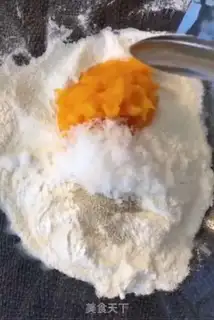 Make Banana buns step 4