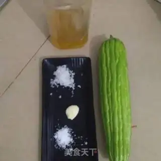 Make Sugar and bitter melons step 0