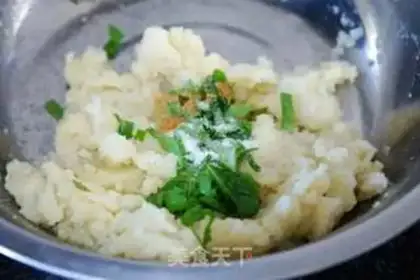 Make Potato mashed carrot onions step 1