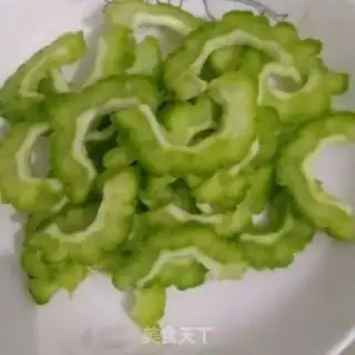 Make Sugar and bitter melons step 1