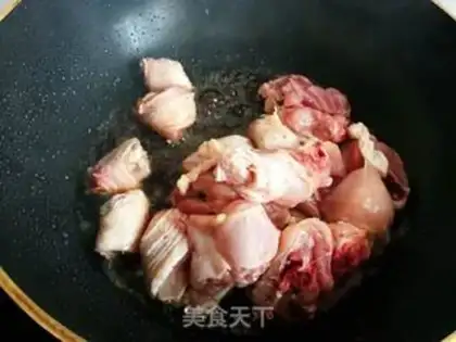 Make Yellow chicken step 4