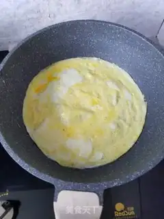 Make Eggskin, pink skin step 1