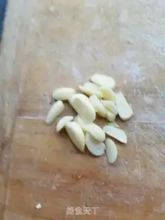 Make Potato chips and broccoli step 1