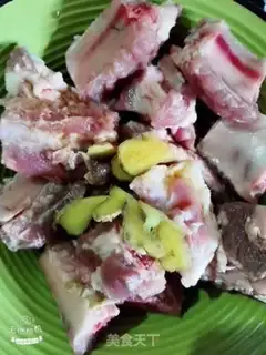 Make Garlic ribs step 1