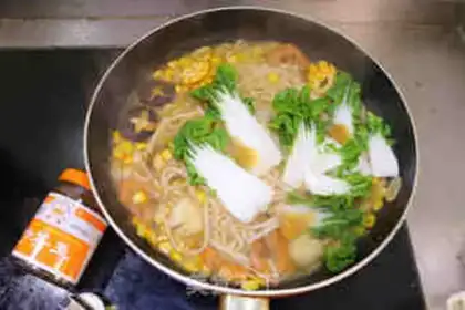 Make Sand noodles step 10