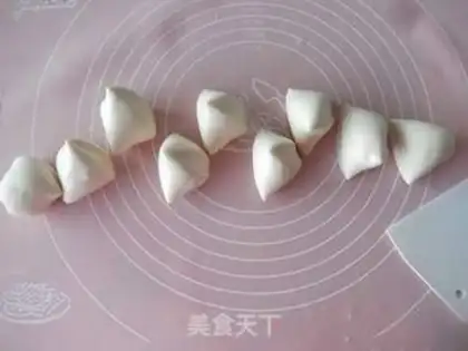 Make Three buns step 6