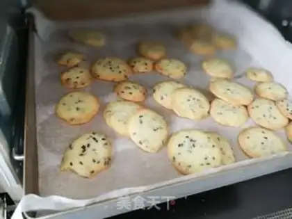 Make Black sesame pretzels step 12