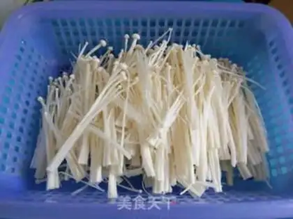 Make Frozen needle mushrooms step 0