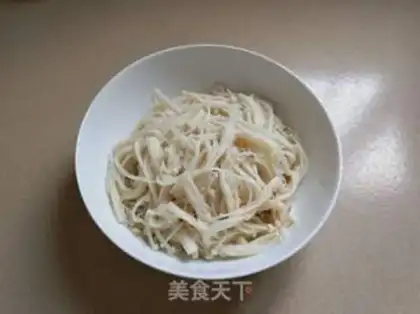 Make Frozen needle mushrooms step 2
