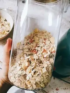 Make oatmeal mango-cruiser step 0