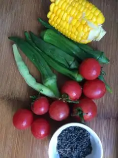 Make Tomato platter step 1