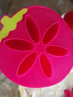 Make Watermelon popsicles step 4