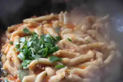 Make Tomato emptiness. Noodles step 11