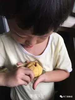 Make A pumpkin step 5