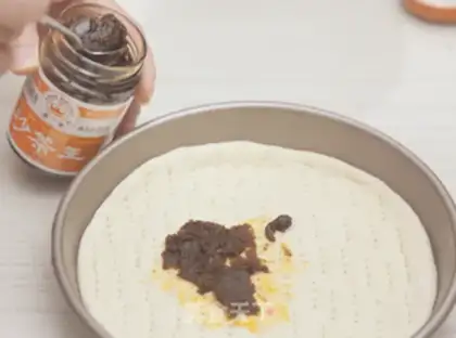 Make Pineapple pizza step 4