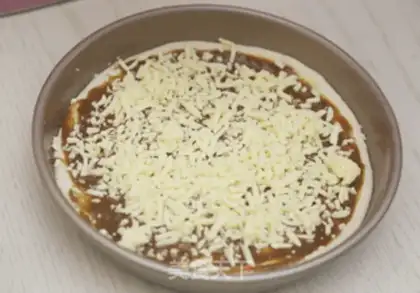 Make Pineapple pizza step 6