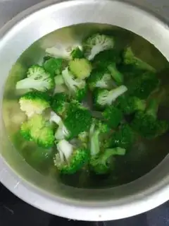 Make The pyre meets the broccoli step 5