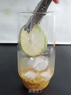 Make Bronze lemon tea step 6
