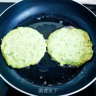 Make Corn paste cucumber omelet step 5