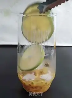 Make Bronze lemon tea step 7
