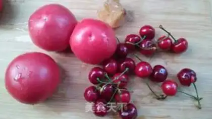 Make Tomato cherry juice step 0