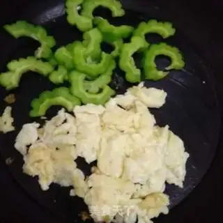 Make Scrambled eggs step 5