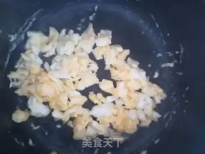 Make Egg fans fried rice step 6