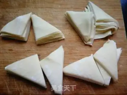 Make Noodle leaves step 0