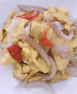 Make Onion fried eggs step 6