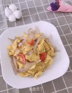 Make Onion fried eggs step 8