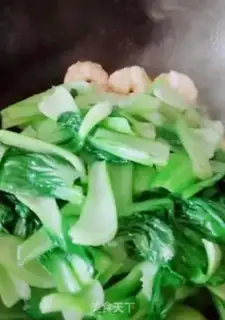 Make Shrimp fried oil step 8