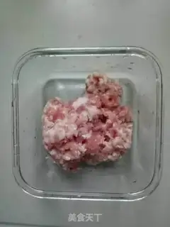 Make Roses holding eggs and dumplings step 0