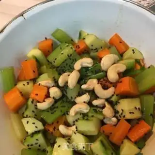 Make Cashew nuts and veggies step 8
