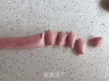 Make ♪ Smiling cat claws ♪ step 6