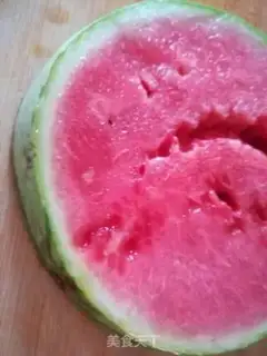 Make Watermelon flower step 2