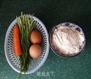 Make Onion eggcake step 0