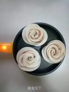 Make Roses holding eggs and dumplings step 10