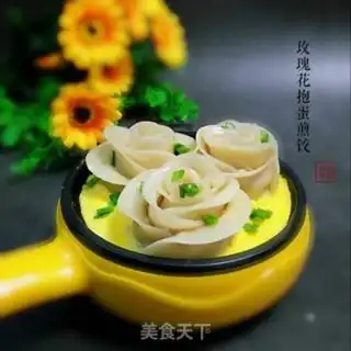 Make Roses holding eggs and dumplings step 12