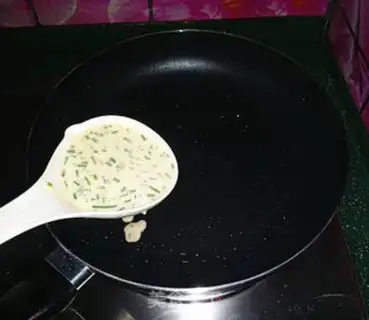 Make Onion eggcake step 7